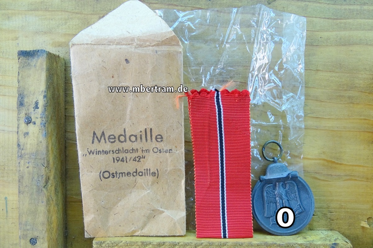 Medaille Winterschlacht im Osten,  Feinzink, am Band, mit Tüte, Hersteller 93