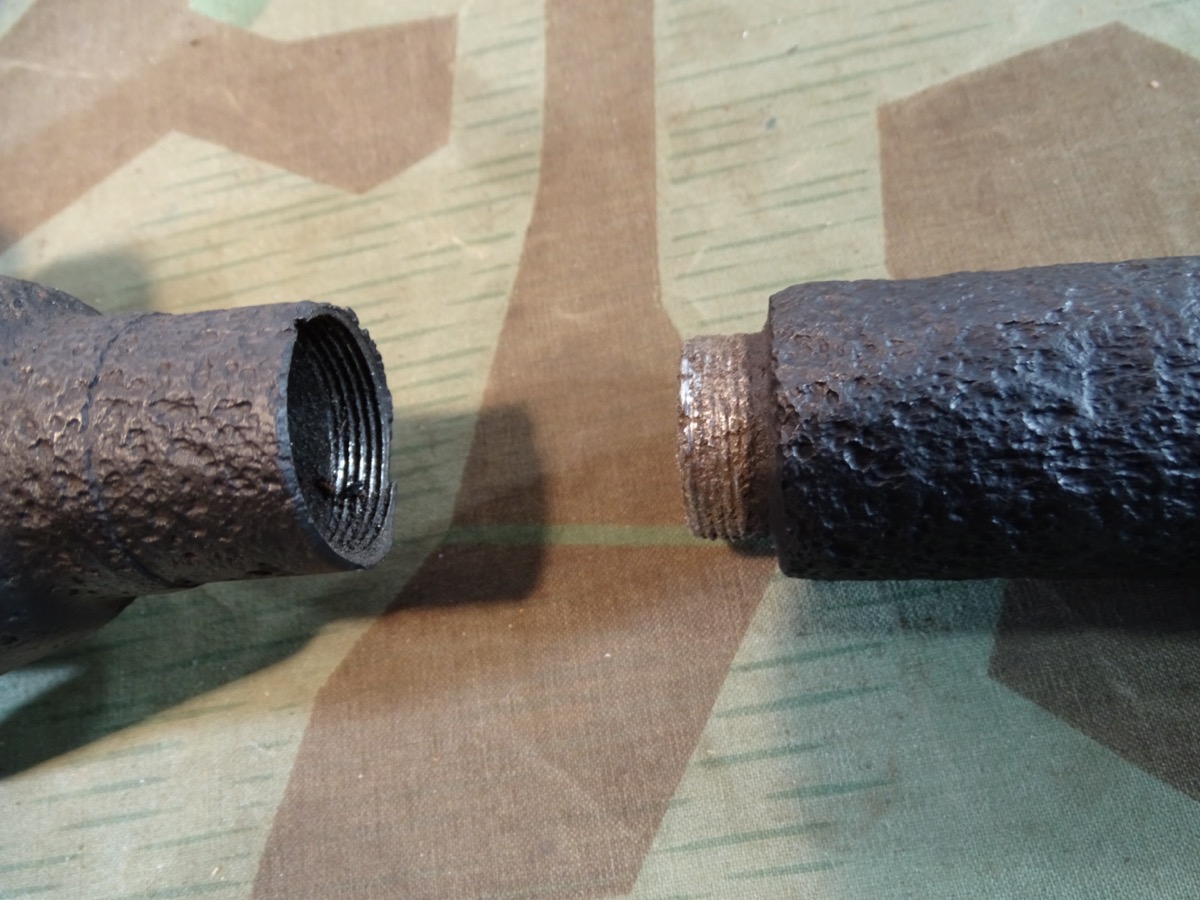 Panzerschreck Rakete ( Raketenpanzerbüchse 54 / Ofenrohr ) mit seltenem Übungs Gefechtskopf.