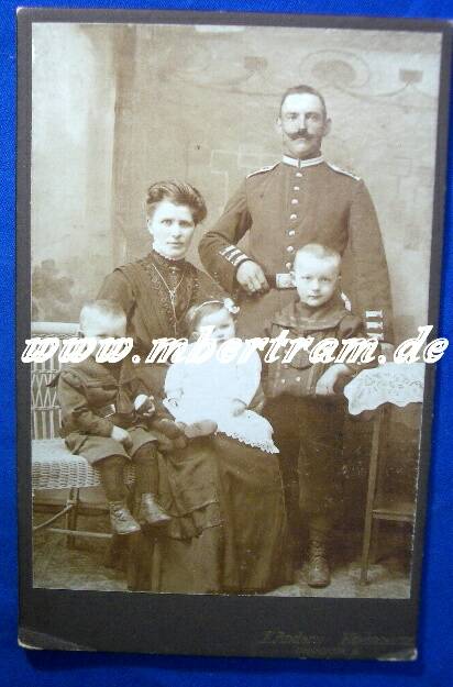 Kabinettfoto kartoniert: Soldat 1.WK, Parade Uniform 1915