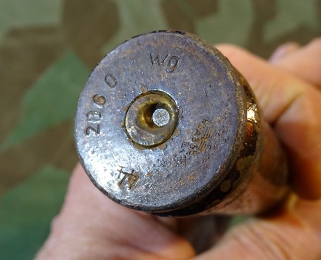 Deko-Patrone 2 cm Flak 38, Stahlhülse, Zünder, Ladungssäckchen 