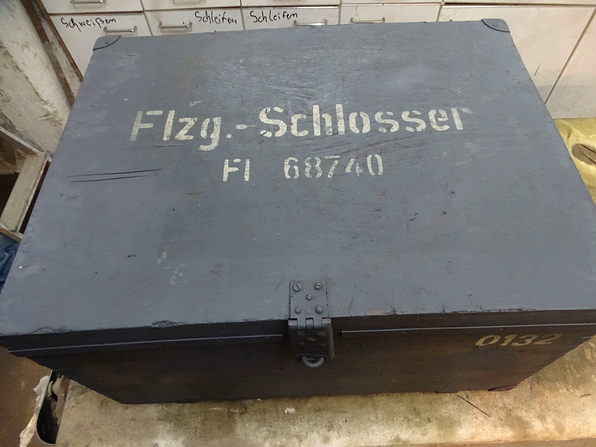 Wehrmacht Luftwaffe Werkzeugkiste für Flugzeug Schlosser FL Nr. 68740