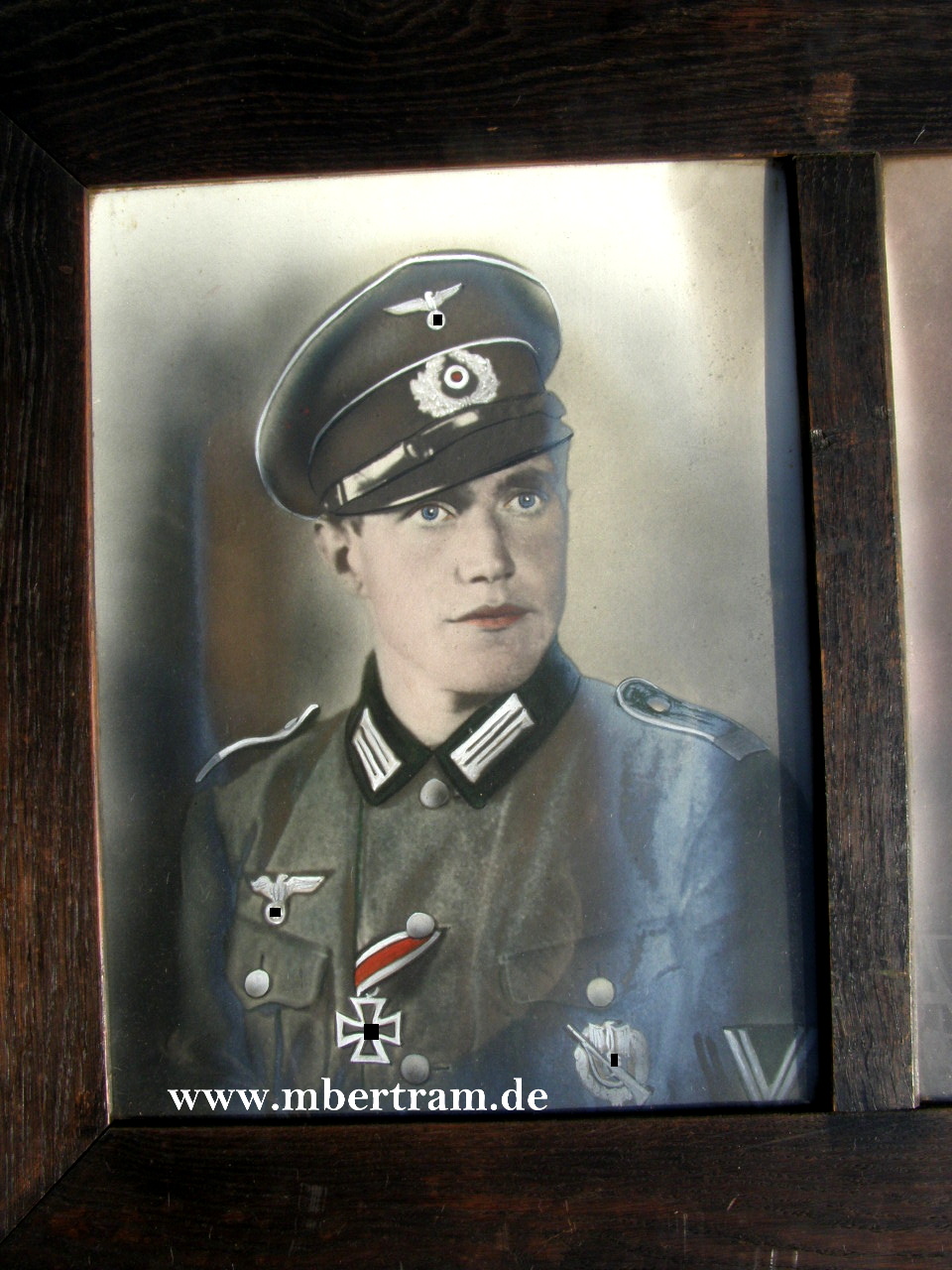 Großer Holz Rahmen, 2 Soldaten Infanterie Rgt. 22, bunt