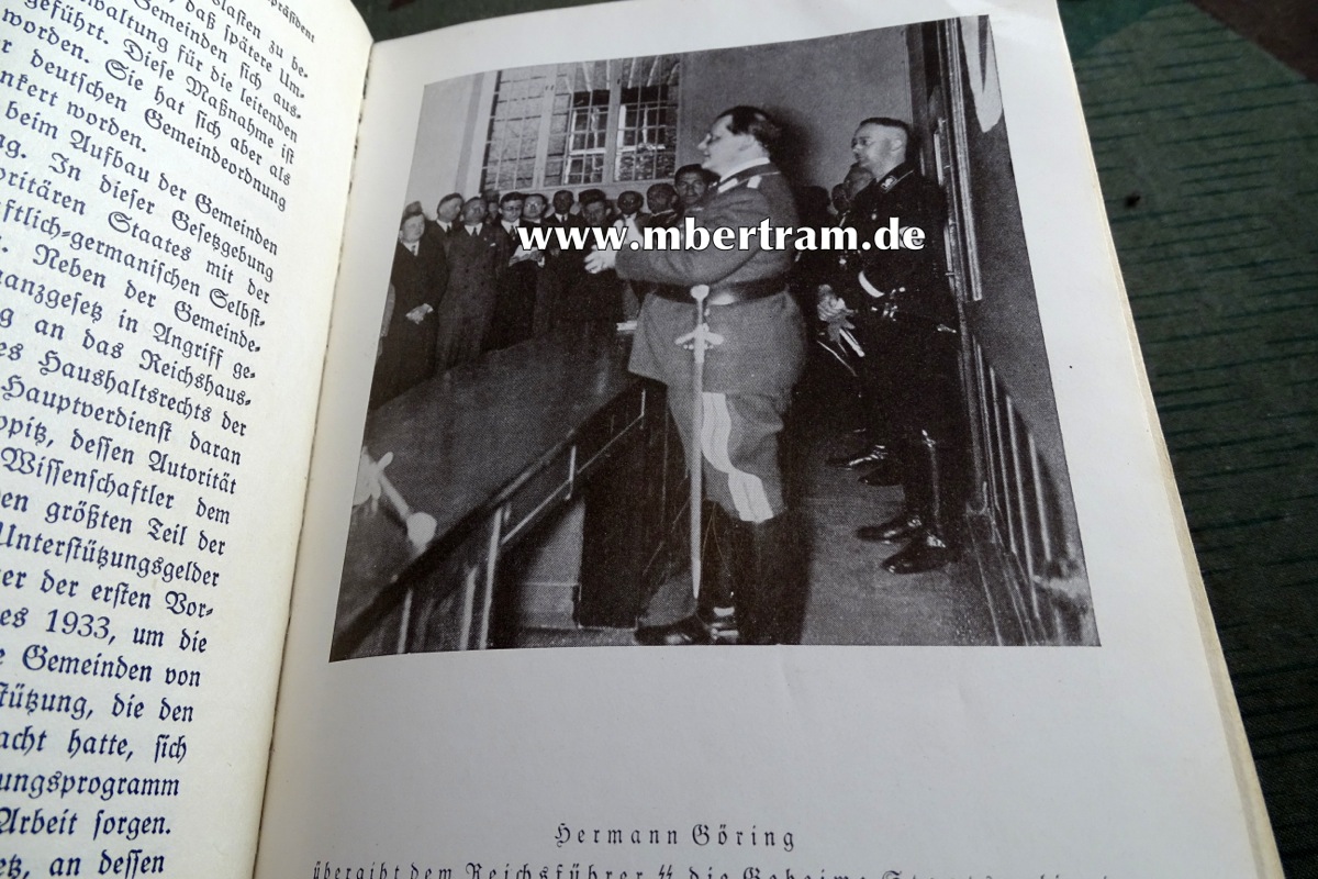 15073-9 Hermann Göring. Werk und Mensch Gritzbach Erich, Schutzeinband, Widmung 1940
