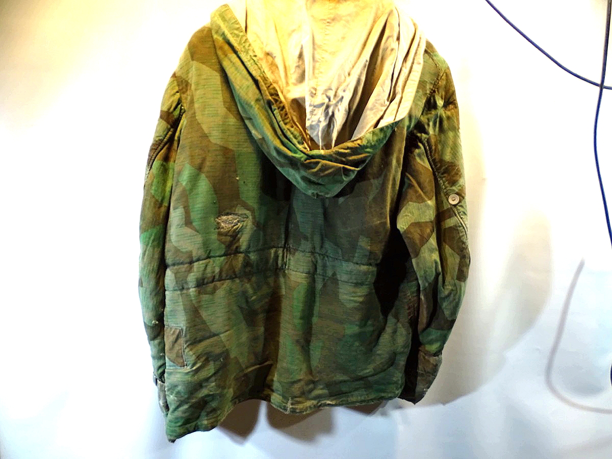 20950-6 Wehrmacht wendbare Wintertarnjacke, Splittertarn auf weiß, getragenes, ungereinigtes Stück