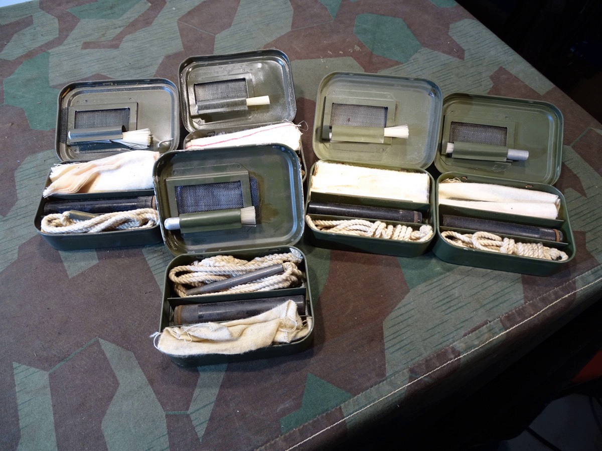 5 Stück Waffen Reinigungssets 5 Stück Waffen Reinigungssets