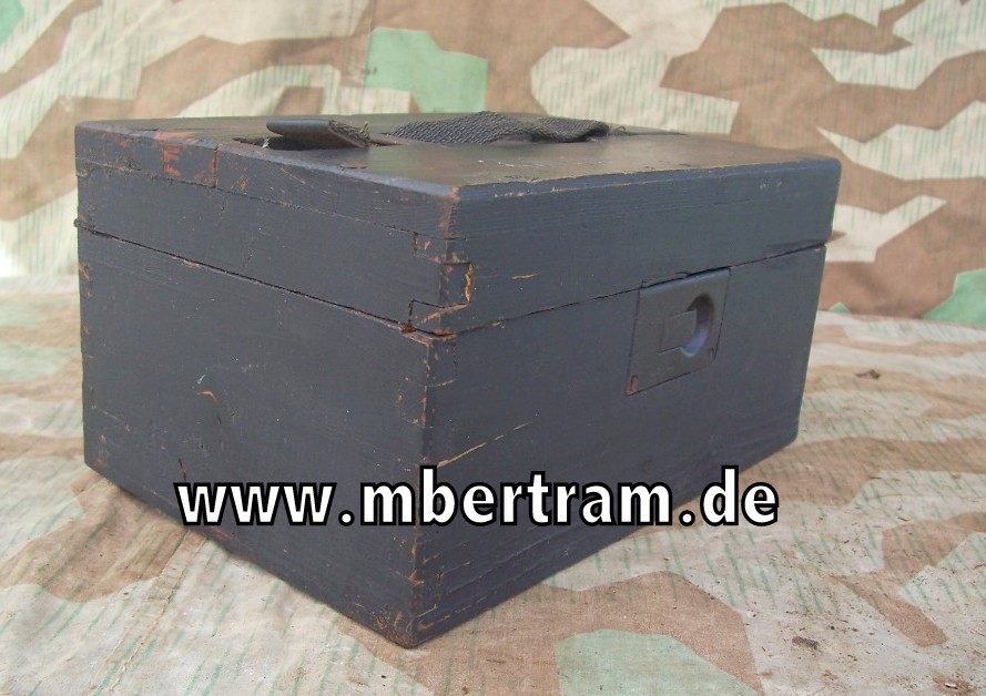 Wehrmacht, Kasten für Kampfstoffproben
