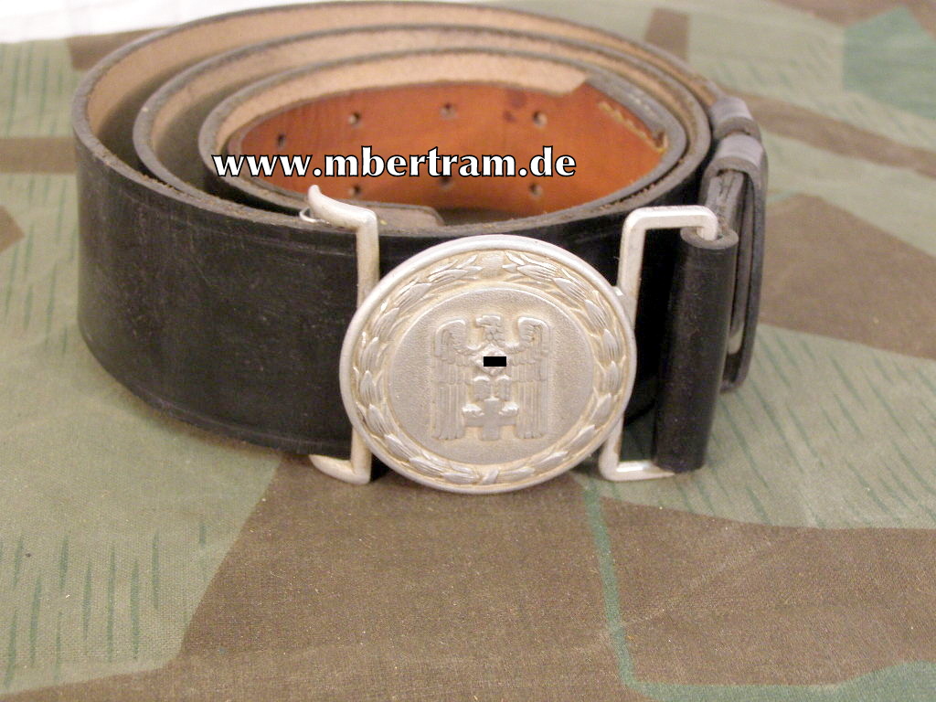 Rotes Kreuz Führer Feldbinde / Führerkoppel.