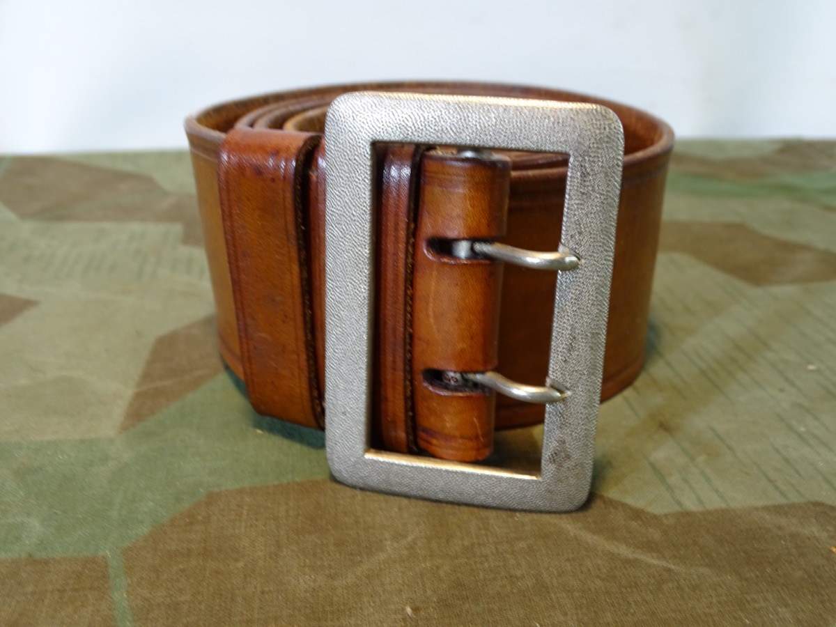 Brauner Zweidorn Koppel für Führer politischer Organisationen mit RZM von OLC : SA / NSKK/ HJ,NSDAP etc.