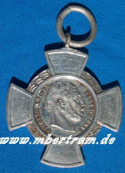 Kreuz des Kriegervereins Uerdingen, 1869