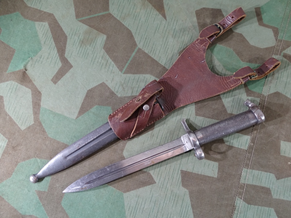 Dolch Bajonett zum Schweden Mauser Gewehr M 1896 mit Koppelschuh