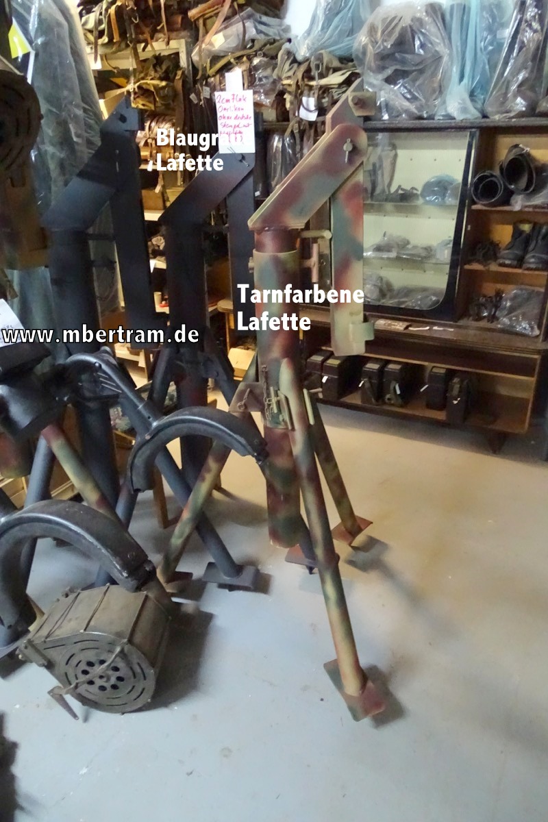 13775-20NMP17smZC1Cn 20 mm Deko Flak 29 ,( Oerlikon ) Kriegsmarine, Restauriert mit Behelfslafette