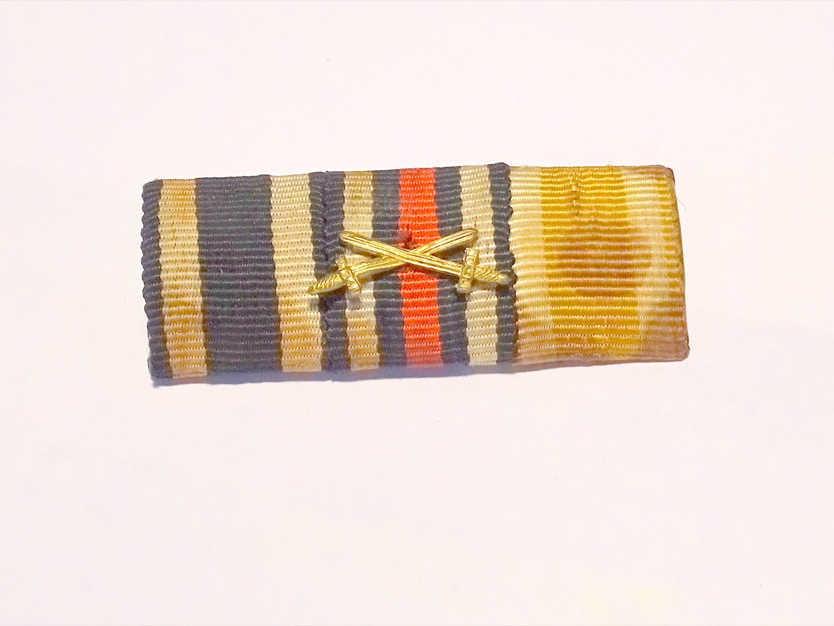 3er Bandspange: EK 2.-14, Ehrenkr. f. Frontk. Schutzwall Abz.