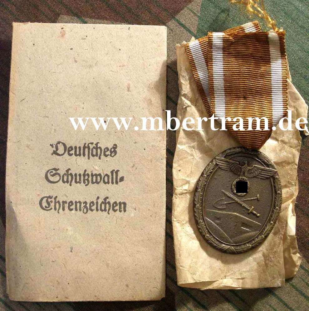 DEUTSCHES SCHUTZWALL EHRENZEICHEN,BAND, TÜTE