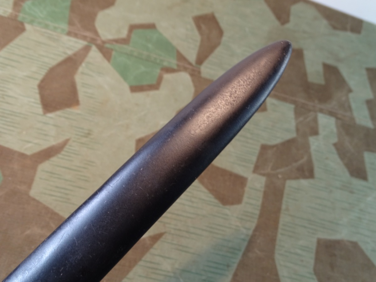Kampfmesser / Stiefelmesser / Grabendolch der Luftwaffe mit LW Abnahme. Kampfmesser / Stiefelmesser / Grabendolch der Luftwaffe mit LW Abnahme.