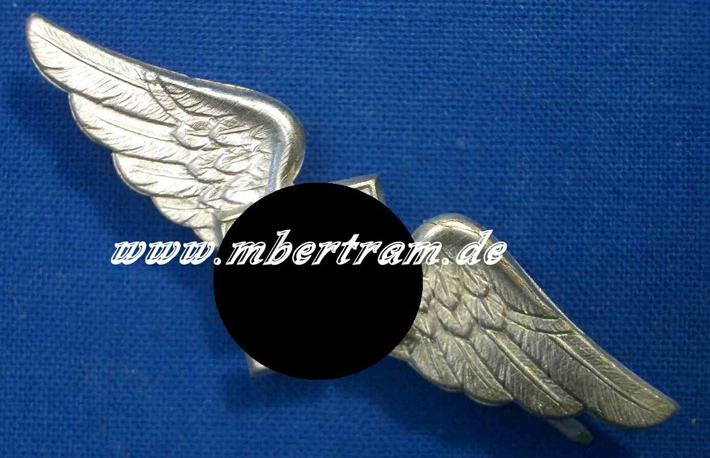 DLV Bordfunker Abzeichen, Blech, hohl geprägt, versilbert
