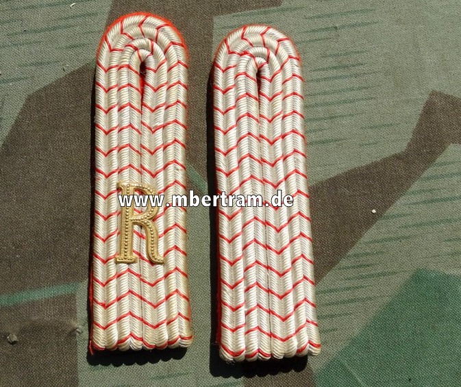 Paar frühe Schulterklappen  Feuerlöschpolizei