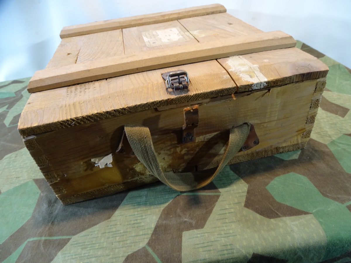 Sehr frühe Bundeswehr Munitionskiste für MG 42 Munition cal. 7,62, 1958