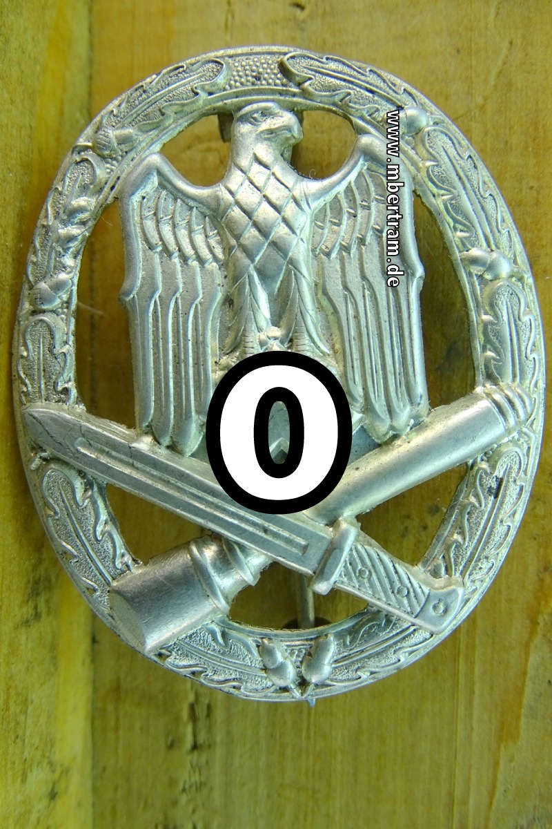 Allgemeines Sturmabzeichen, Buntmetall, hohl geprägt