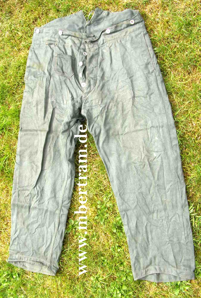 Wehrmacht- späte Feldhose, Schilfgrün, Kammerstempel