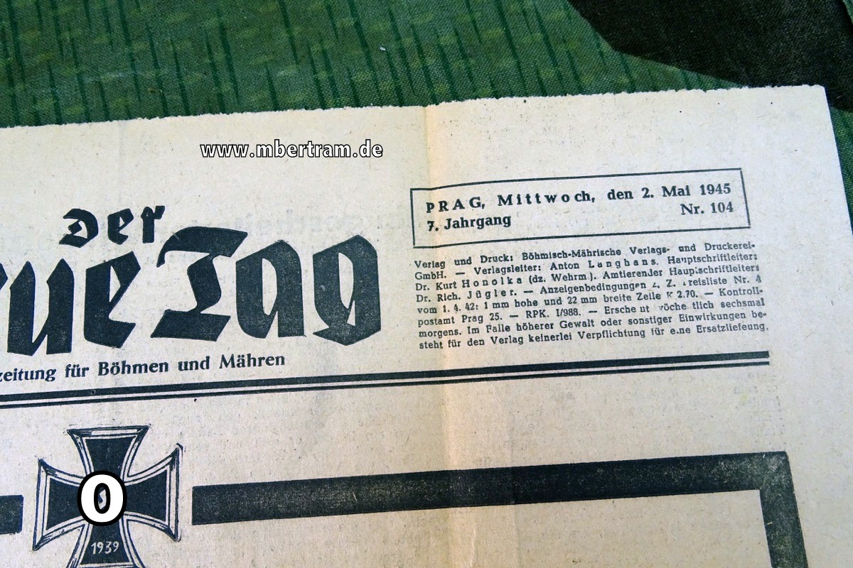 Tageszeitung vom 2. Mai 1945, "Der Führer ist gefallen- Dönitz wird sein Nachfolger"