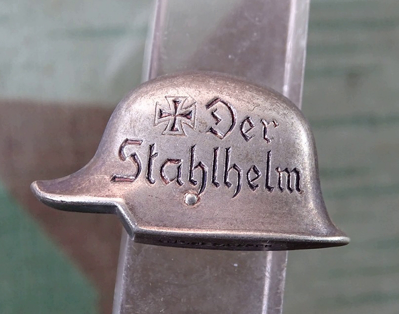 Stahlhelmbund Mitglieds Abzeichen – Der Stahlhelm. 