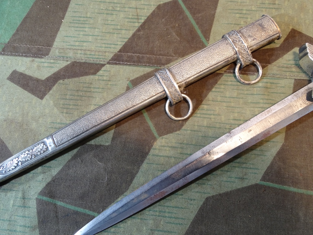 Replik: Luftwaffen Offiziersdolch Weyersberg Solingen Replik: Luftwaffen Offiziersdolch Weyersberg Solingen