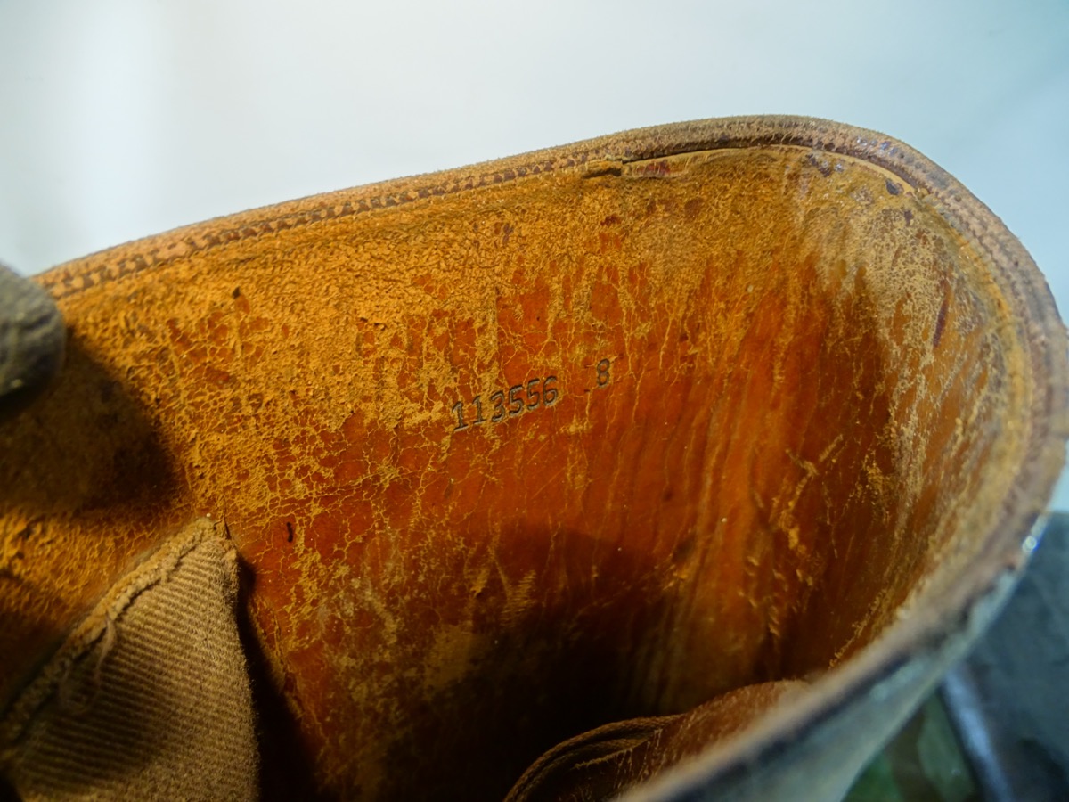 Genagelte Knobelbecher / Marschstiefel für Unteroffiziere und Manschaften der Wehrmacht. Genagelte Knobelbecher / Marschstiefel für Unteroffiziere und Manschaften der Wehrmacht.
