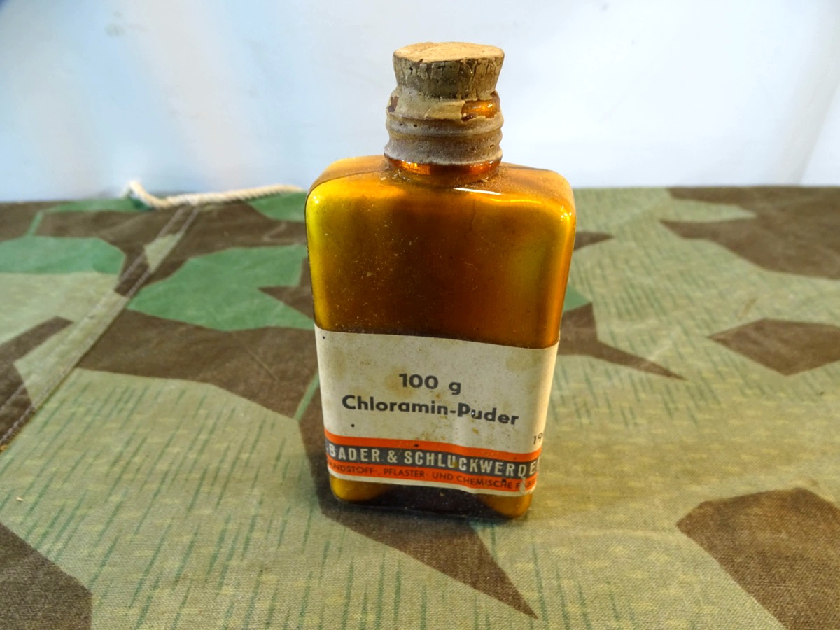 100 Gr. Chloramin Puder, Luftschutz und Sanitätsmaterial. Ungeöffnete Originalverpackung 1941