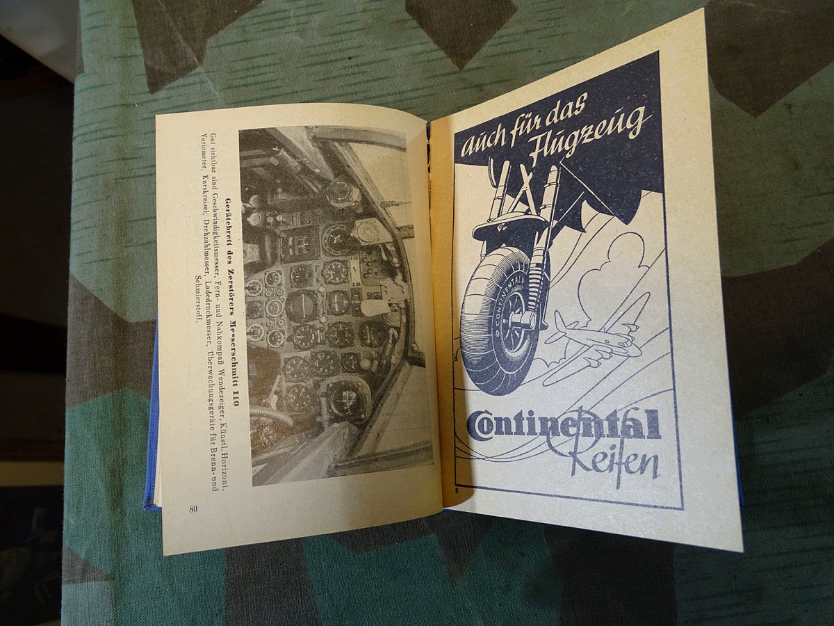 Luftwaffen Taschenkalender 1943, Uniformtafeln, Werbung Luftrüstung, Flugzeugfotos. Luftwaffen Taschenkalender 1943, Uniformtafeln, Werbung Luftrüstung, Flugzeugfotos.