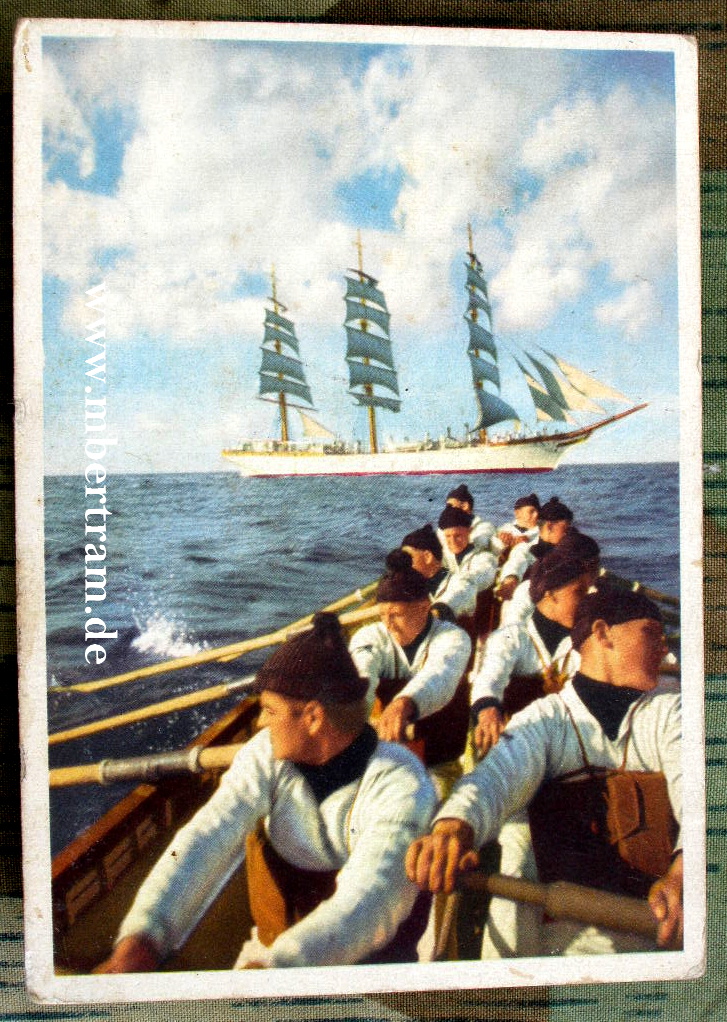 RuderÜbung mit Beiboot eines Segelschulschiffs, ungelaufen