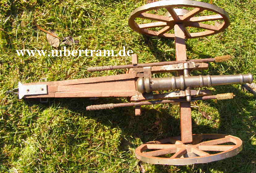 9535-1 Kanonenmodell eines Feldgeschützes um 1820