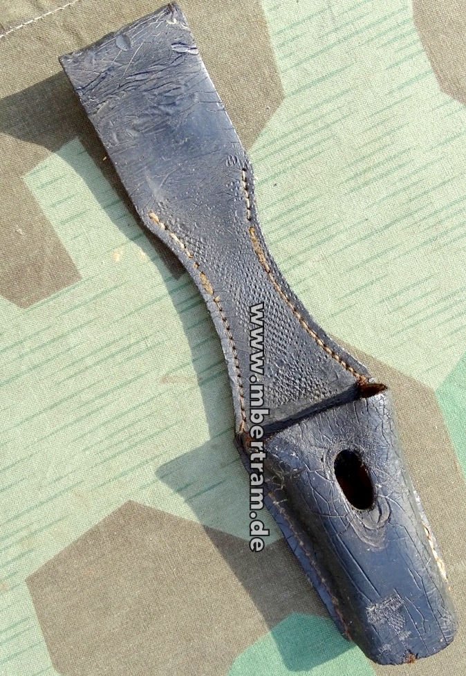 Koppelschuh für Wehrmachts Ausgeh-/ Extra Seitengewehr KS 98, schwarzes Leder