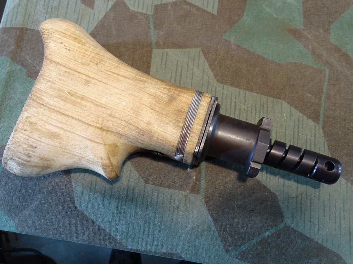 Kolben für MG 42/53 mit Pufferstück, abgebeizt, optisch wie Wehrmacht.  