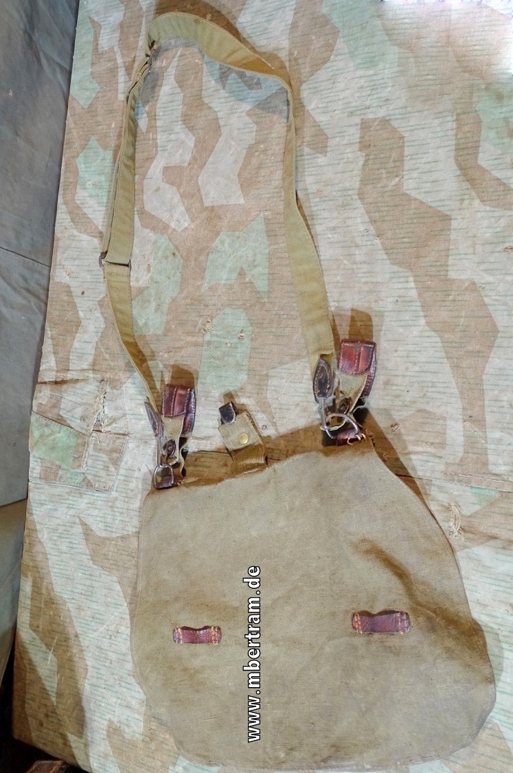 Brotbeutel Waffen SS/ Wehrmacht 2. Weltkrieg mit Trageriemen
