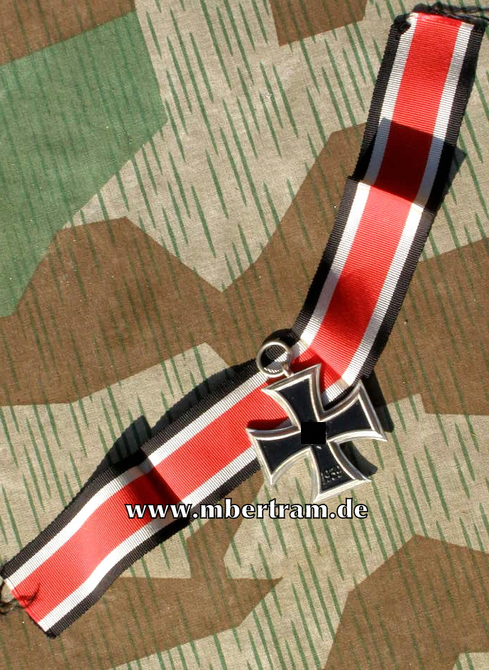 Eisernes Kreuz 1939 2. Klasse - Schinkelform, langes Band