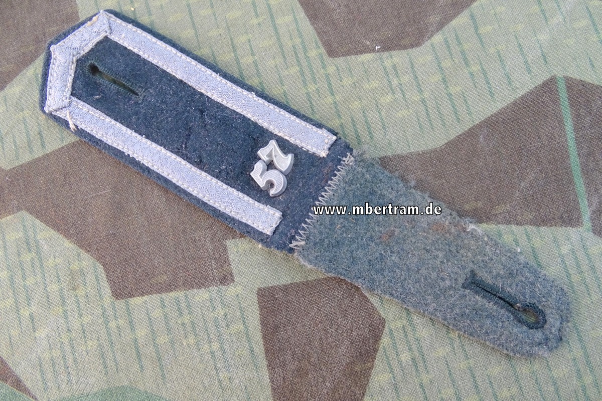 Wehrmacht, frühe, spitze Einzel Schulterklappe Unteroffizier Inf. Rgt. 57