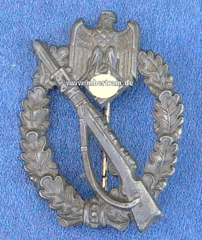 Infanterie Sturmabzeichen in silber ohne Hst.