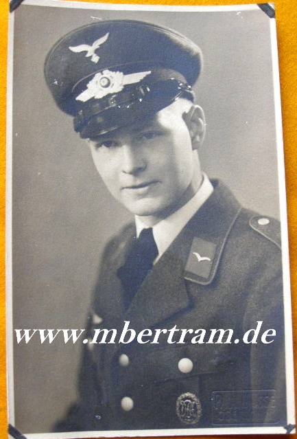 Foto: Luftwaffen Flieger, Schirmmütze, Sportabzeichen