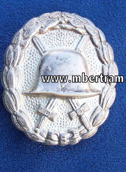 Verwundetenabzeichen 1914 in silber, hohlgeprägt, Buntmetall.