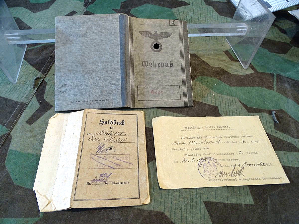 Besitzzeugnis für Finnische Freiheitsmedaille 2 Klasse 1918 Res. Inf. Rgt. 255, Soldbuch 1. WK, Wehrpass 2. WK
