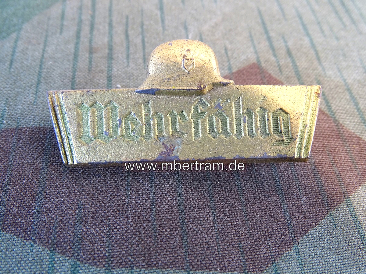 Wehrmacht, Patriotischer Musterungsanstecker um 1940 "WEHRFÄHIG"
