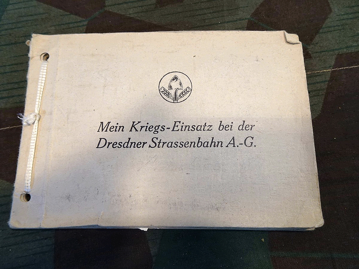 Kleines Dienstzeit Fotoalbum " Mein Kriegs Einsatz bei der Dresdner Straßenbahn AG " 