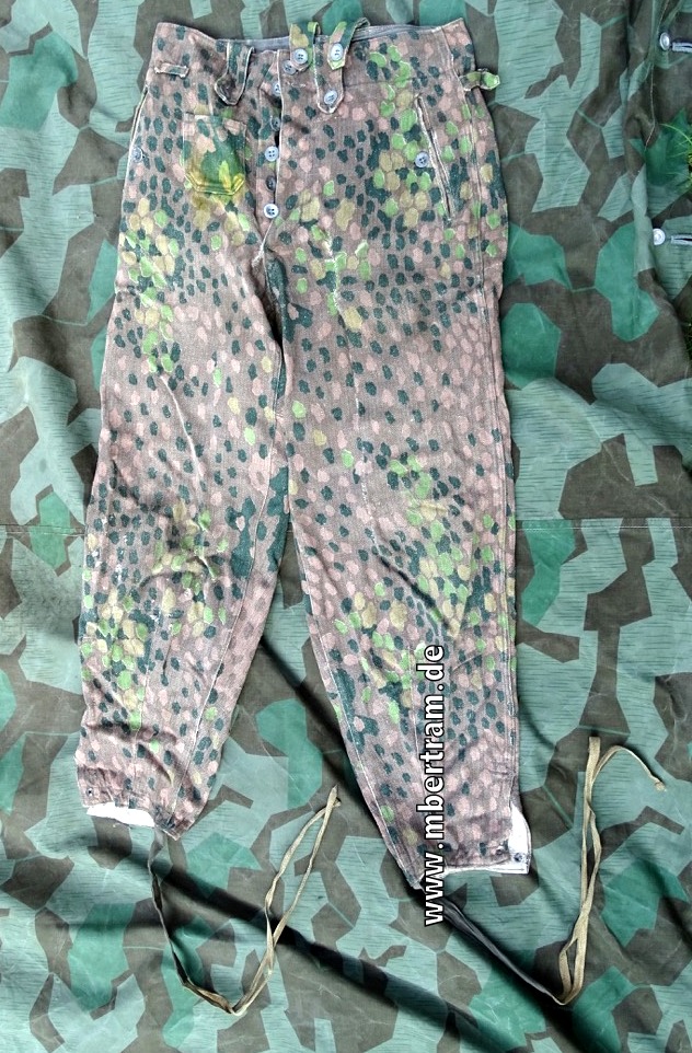 Waffen-SS Tarnhose M 44 in Erbstarnmuster