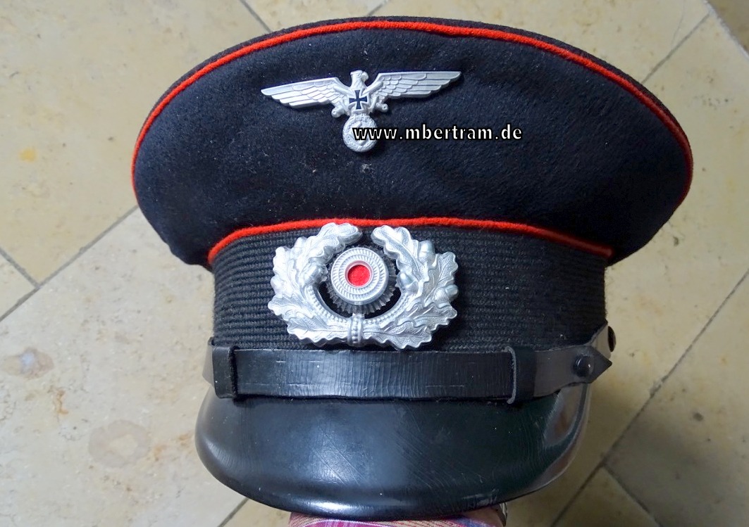 NS-Soldatenbund Schirmmütze für ehem. Angehörige der Artillerie.