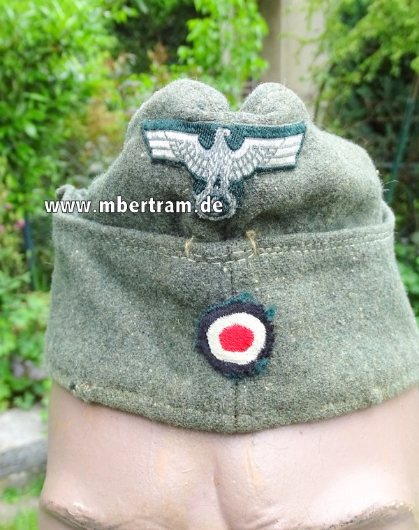 Wehrmacht Schiffchenmütze Mannschaft / Unteroffizier, helle Bevo Effekten, getragen