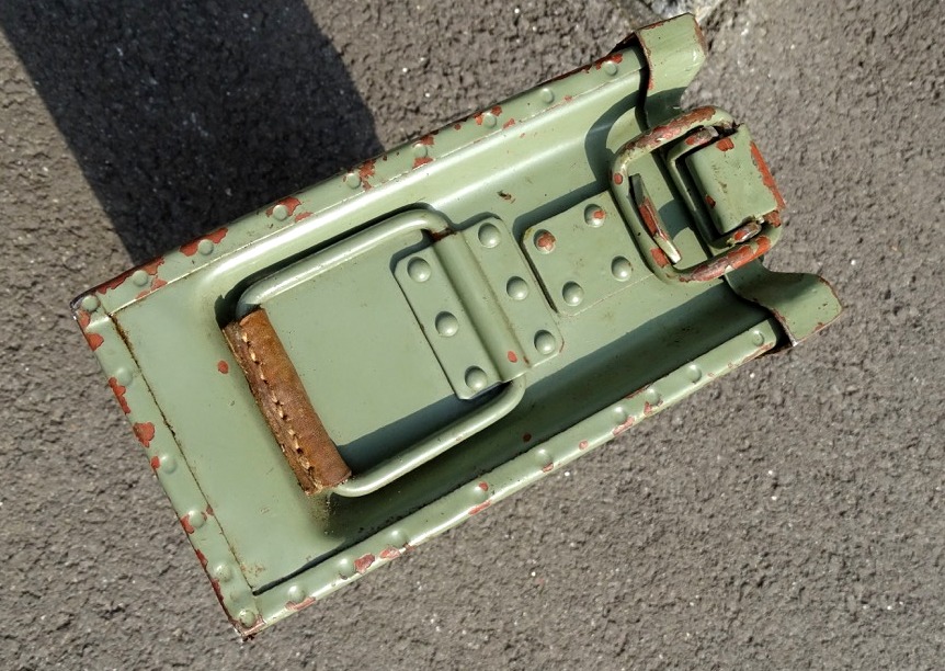 Gurtkasten/ Patronenkasten für MG 42/53 Zustand 3, Baugleich mit Wehrmachts Modell