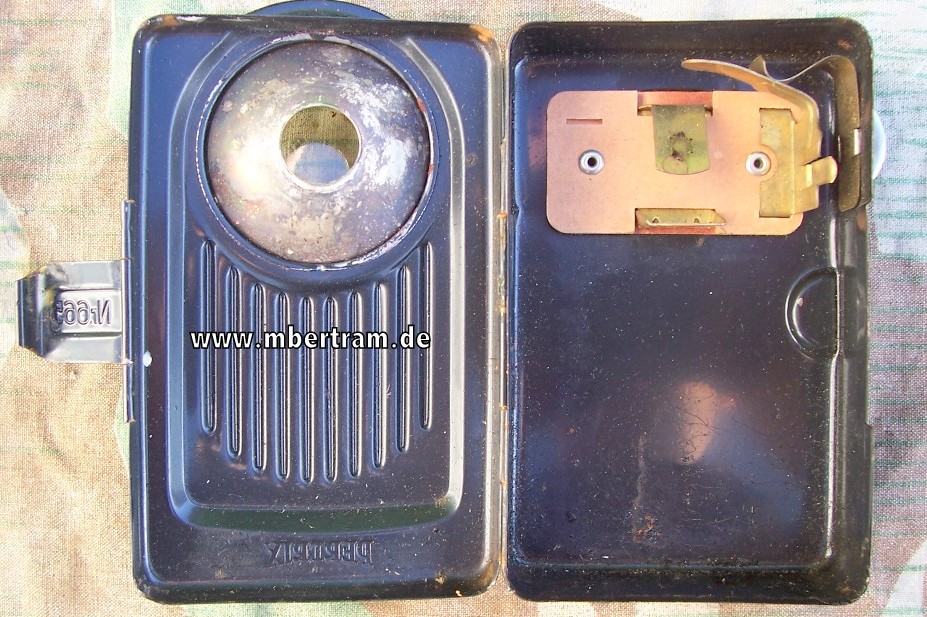 Wehrmacht Taschenlampe "Pertrix Nr:665"