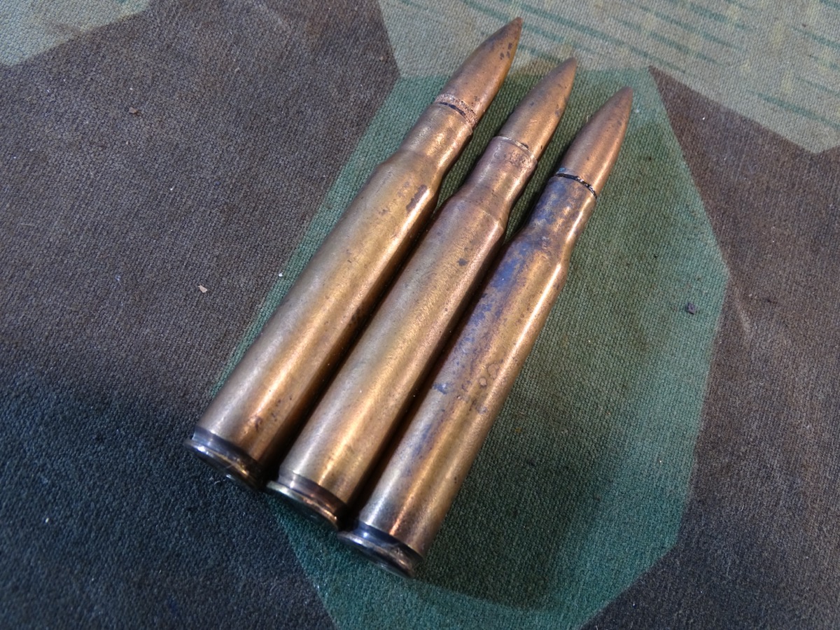 3 Stück US Deko Patronen 2. Weltkrieg, cal. 30-06, alle SL 42, (St. Luis Ordonance Plant 1942 )
