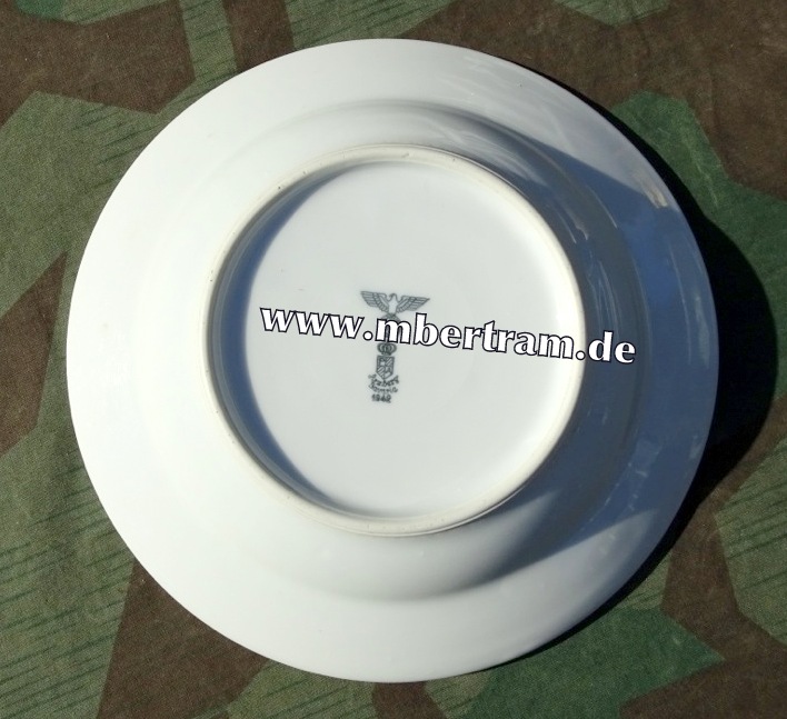 Wehrmacht Suppentelle, Aadler, Arzberg Bavaria, 1942