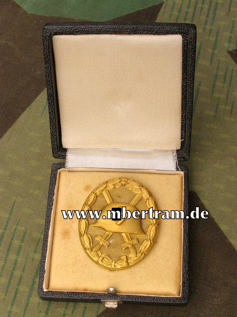 Verwundetenabzeichen 1939 Gold - Buntmetall, im Etui, Hauptmünzamt Wien